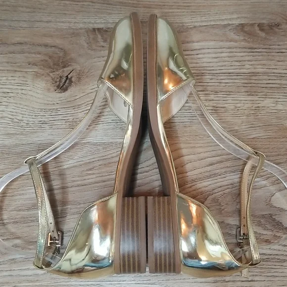 Nine West Womens Gild Metallic Closed Toe Ankle Strap Shoes Size 8M - Picture 4 of 12